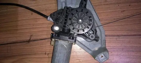 Renault Espace III Front door window regulator motor 190484000 190484-000