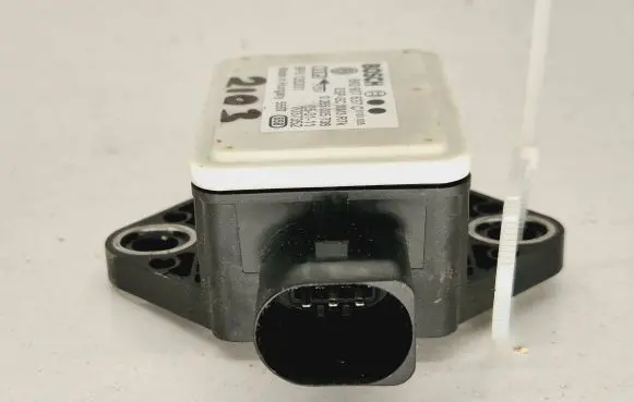 Audi A4 S4 B8 8K ESP acceleration yaw rate sensor 8K0907637C 0265005738