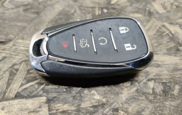 Chevrolet Malibu Ignition key/card 