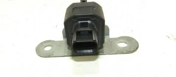 Mitsubishi L200 Airbag deployment crash/impact sensor mn102454