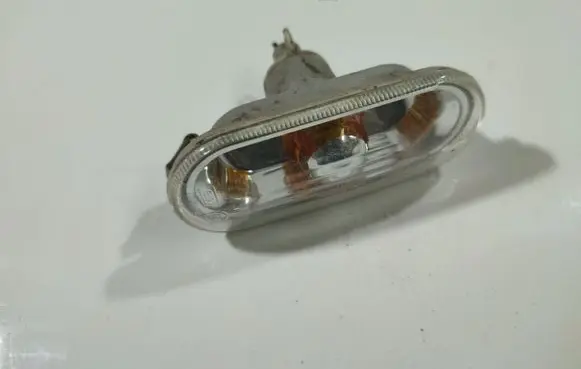 Seat Toledo III (5P) Front fender indicator light 6L0949117A