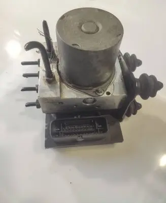 Audi A5 8T 8F ABS Pump 8K0907379BB 0090T0157