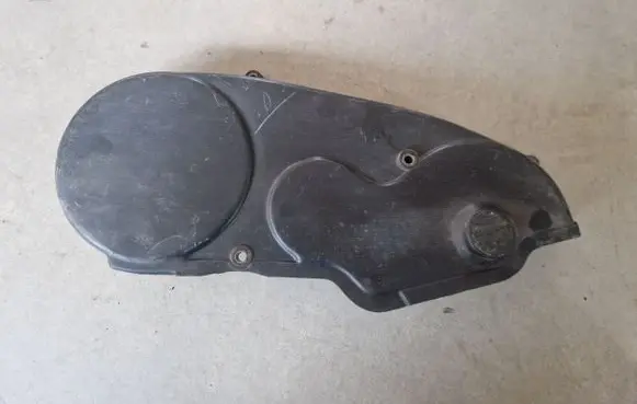 Mitsubishi L200 Timing belt guard (cover) MD304937