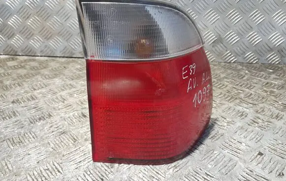 BMW 5 E39 Rear/tail lights 2496322