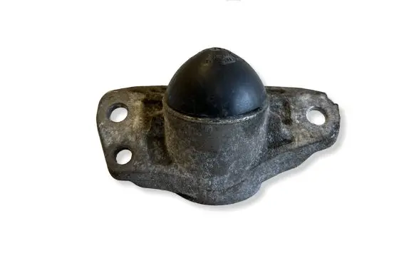 Audi TT TTS Mk2 Front shock absorber mounting bracket 3C0513353C