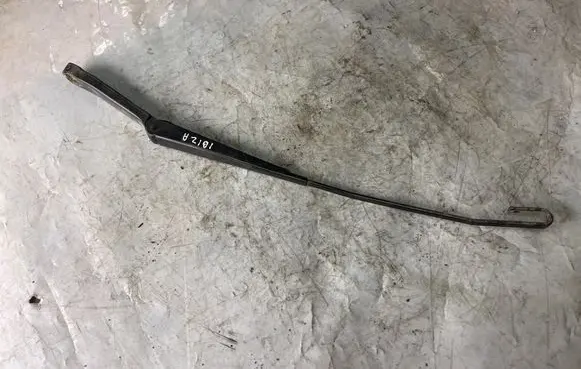 Seat Ibiza III (6L) Front wiper blade arm 6L1955409 6L1955409C