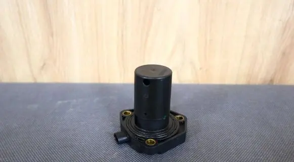 Mercedes-Benz E W212 Oil level sensor 6511530132 A6511530132