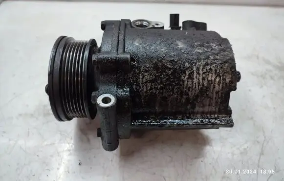 Peugeot 4007 Air conditioning (A/C) compressor (pump)