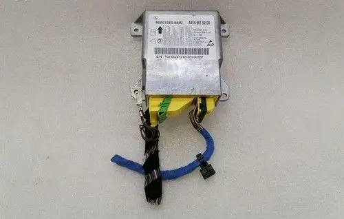 Mercedes-Benz C W204 Torque split ecu control unit/module A2189015200