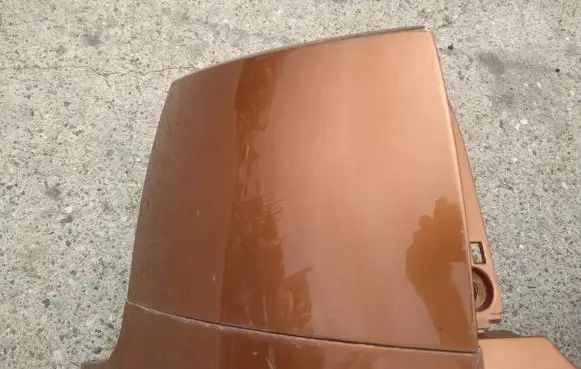 Rear/tail light trim molding