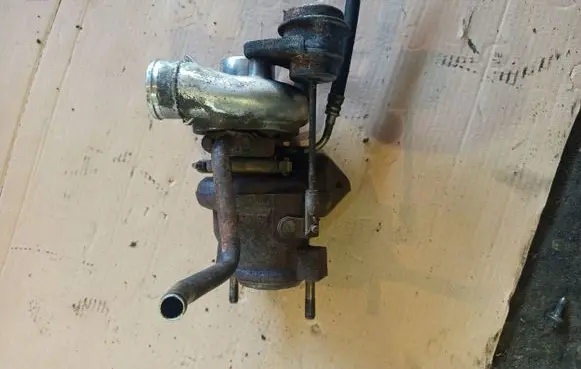 BMW 5 E39 Turbo 7706451 2246144 7500120