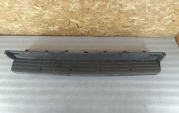 Mercedes-Benz Sprinter W901 W902 W903 W904 Trunk/boot sill cover protection 9018850202
