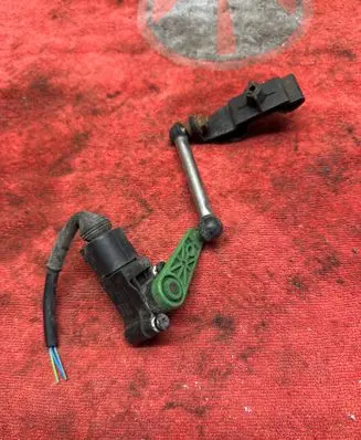 Porsche 911 991 Headlight/headlamp level sensor 99163138100 B4XA2Z001A00 Z001A00