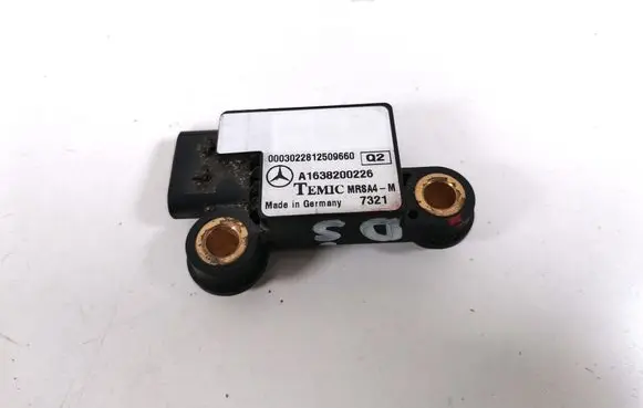 Mercedes-Benz ML W163 Airbag deployment crash/impact sensor A1638200226
