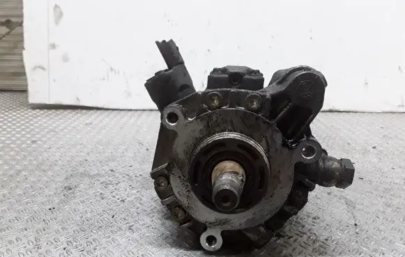 Citroen C1 Fuel injection high pressure pump 5WS40008
