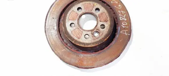 Volvo XC70 Rear brake disc ventiliuojamas