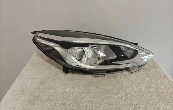 Ford Fiesta Headlight/headlamp 175PL25170 H1BB13W029CD