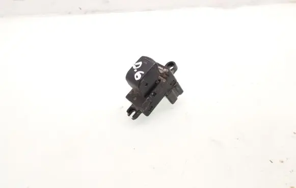 Nissan Navara D40 Electric window control switch