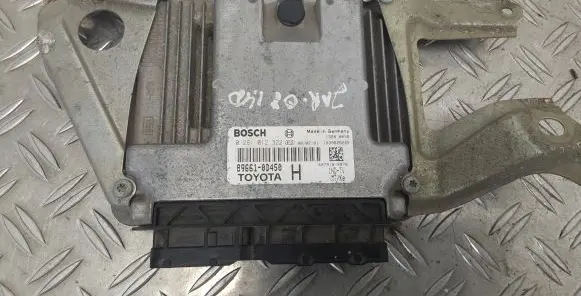 Toyota Yaris Engine control unit/module 896610D450