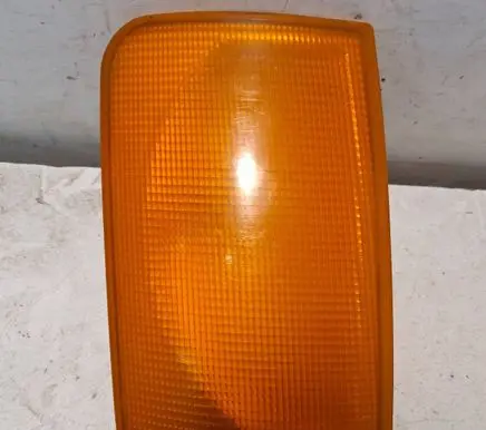 Volkswagen II LT Front indicator light DLH18212R 04051061
