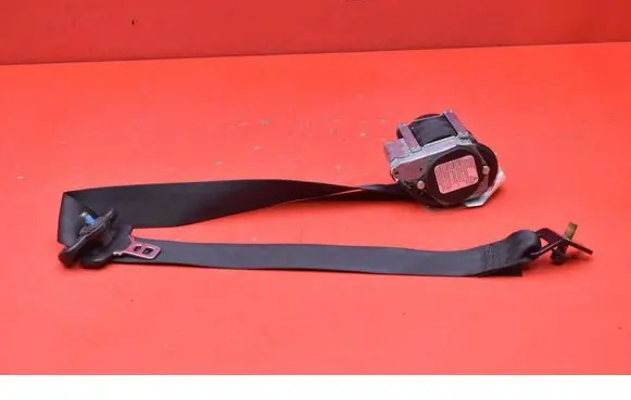 Volvo V60 Front seatbelt 39823323