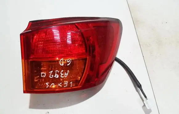 Lexus IS 220D-250-350 Rear/tail lights