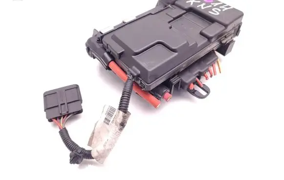 Volvo S60 Fuse module D-31433040