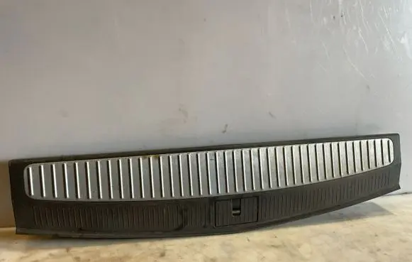 Opel Astra J Trunk/boot sill cover protection 322225228 13261725 13261812
