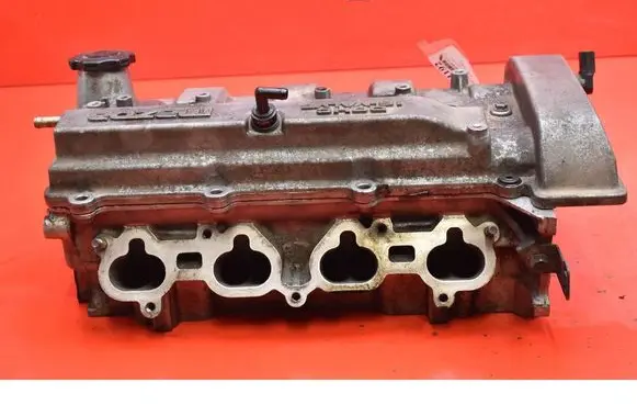 Mazda MPV II LW Engine head 