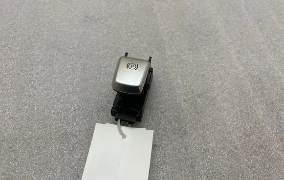 Mercedes-Benz E W238 Hand parking brake switch A2139056608