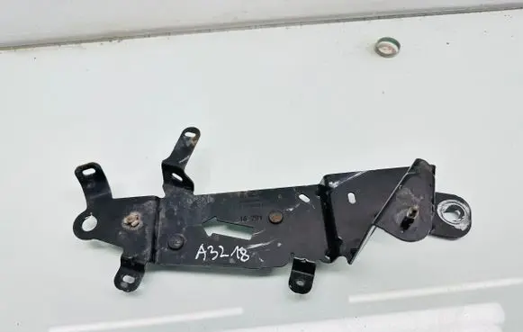 Citroen Jumpy Bracket in trunk/boot 9806598980 16291 KA1222900010
