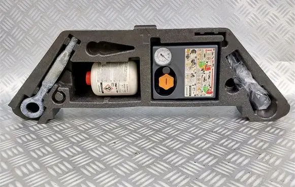 Volvo XC40 Tire air pump compressor 31445789