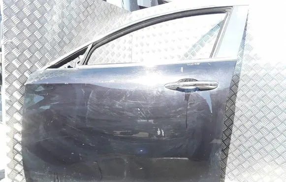 Alfa Romeo Giulietta Front door