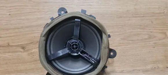Volvo XC90 Front door high frequency speaker 30797138