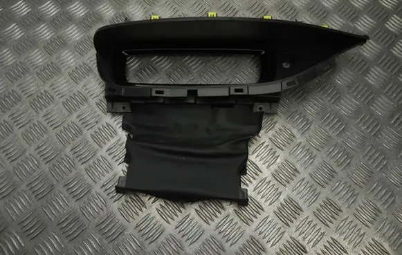 Renault Zoe Climate control/heater control trim 682403850R