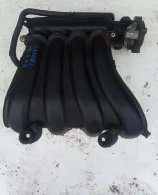Nissan Qashqai Intake manifold