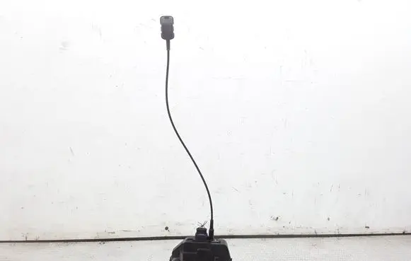 Renault Megane II Front door lock