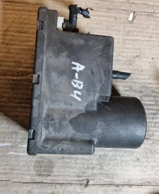 Audi 100 S4 C4 Central locking vacuum pump 4A0862257A