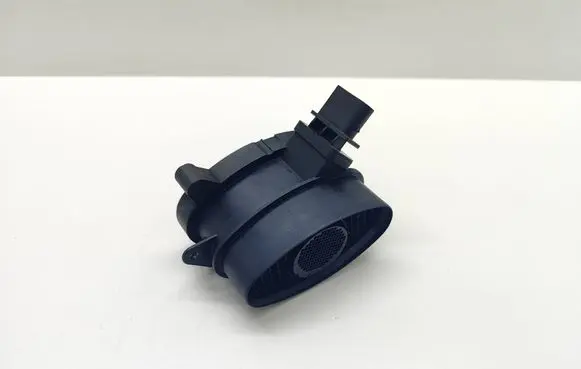BMW 5 E60 E61 Mass air flow meter 7788744 77887440 13627788744