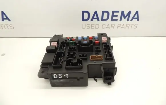 Mitsubishi Outlander Fuse module 8637A340 DS1