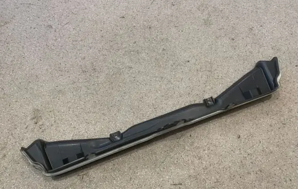 BMW 5 G30 G31 Other engine bay part 7340190
