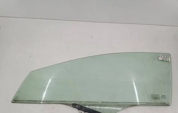 Honda Civic Front door window glass four-door