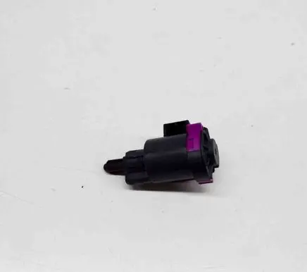 Audi Q5 SQ5 Brake pedal sensor switch 4F0945459B
