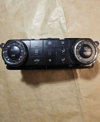 Mercedes-Benz GL X164 Climate control unit A2519063400 A2518206589