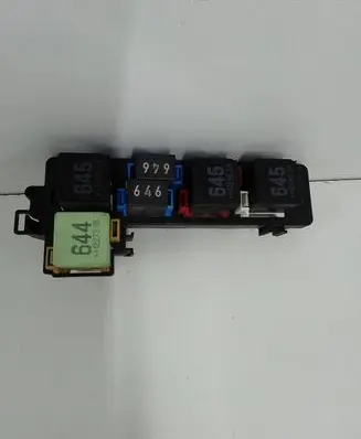 Volkswagen Golf VI Fuse box set 1K1937503A