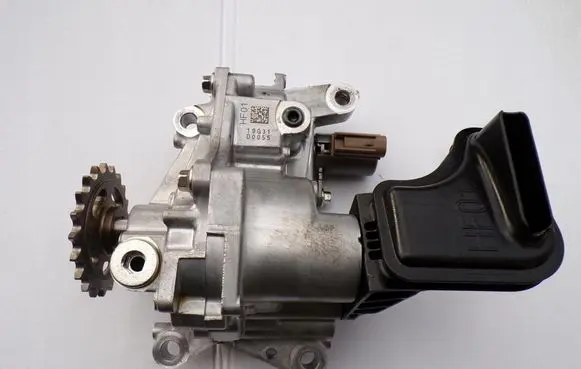 Mazda CX-30 Oil pump 