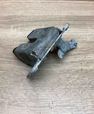Opel Zafira A Tailgate/trunk/boot lock/catch/latch 90563999