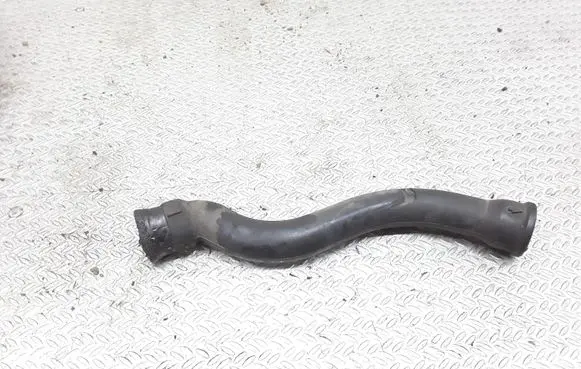 Breather/breather pipe/hose