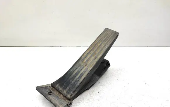BMW X3 F25 Accelerator throttle pedal 6858574 3542685874