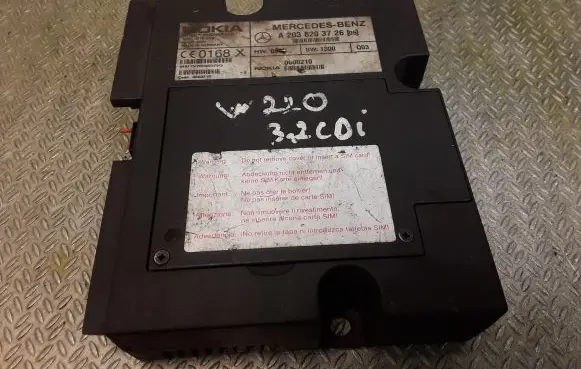 Mercedes-Benz S W220 Phone control unit/module 2038203726 A2038203726